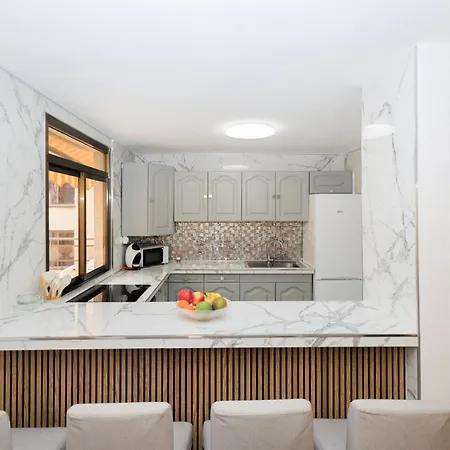 Cristianos Penthouse Alma Homes Apartamento Los Cristianos (Tenerife)