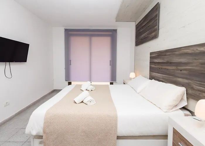 Cristianos Penthouse Alma Homes Appartamento