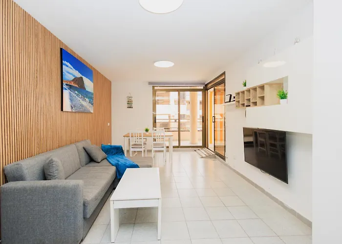 Cristianos Penthouse Alma Homes Appartamento