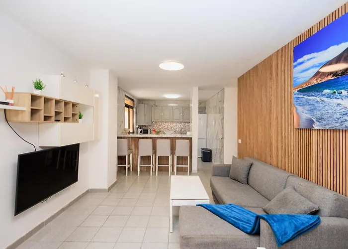 Cristianos Penthouse Alma Homes Appartamento *