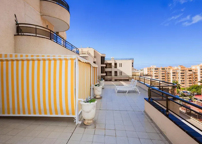 Cristianos Penthouse Alma Homes Appartamento *
